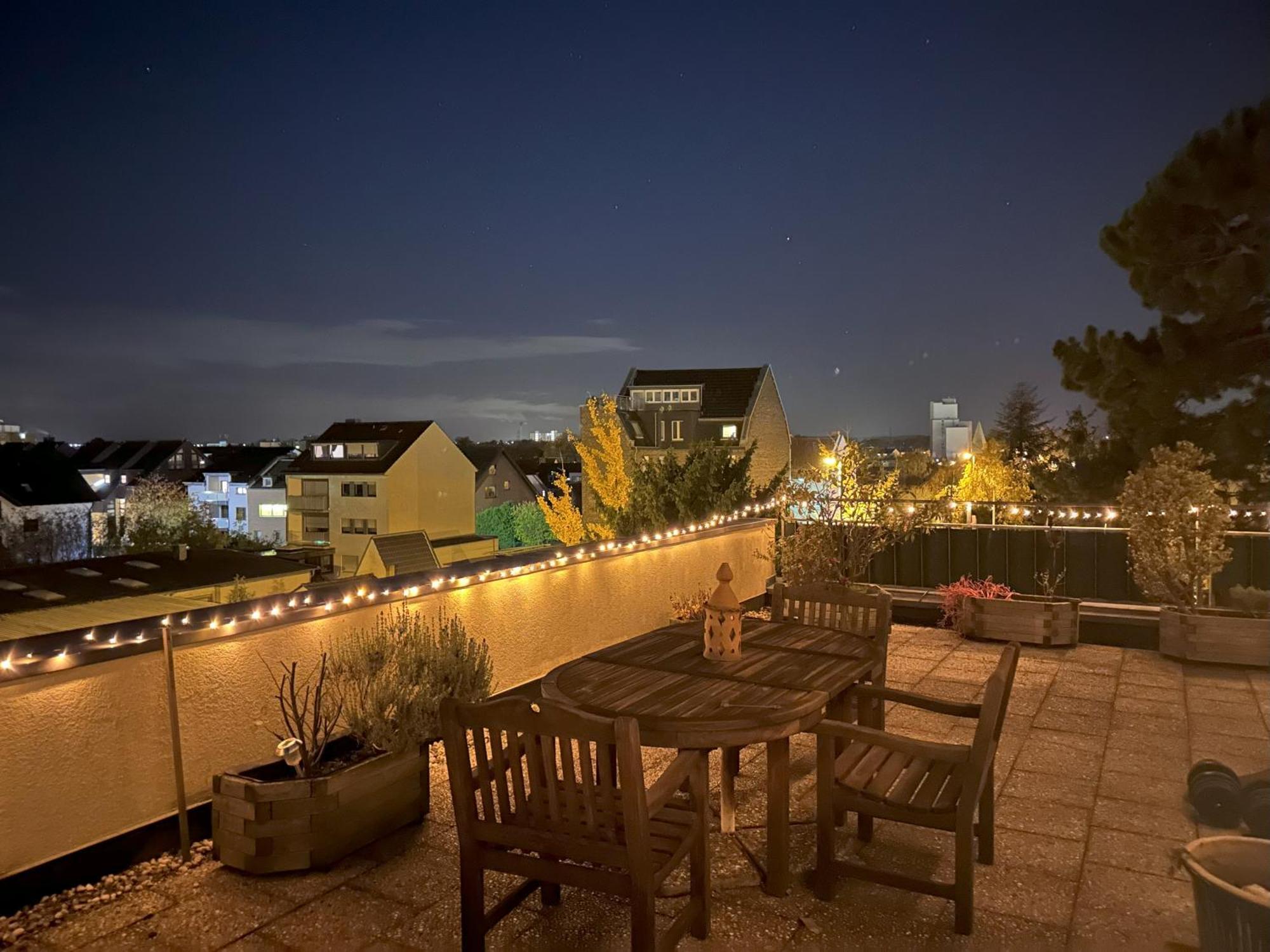 Village Vista Penthouse 베셀링 외부 사진